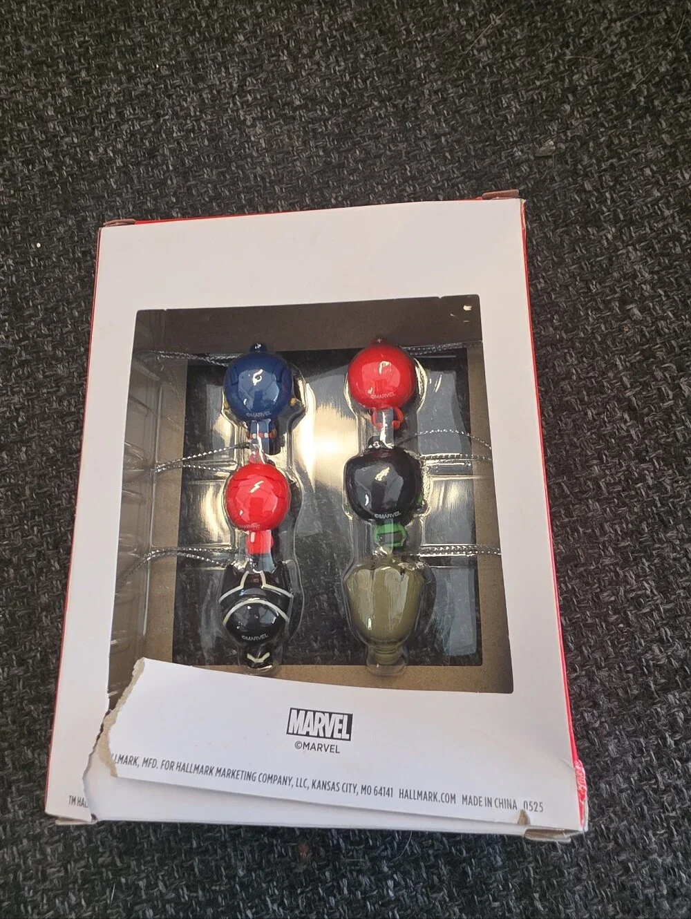 NIB Hallmark Ornaments Marvel Set Of 6 Mini Christmas Tree Ornaments